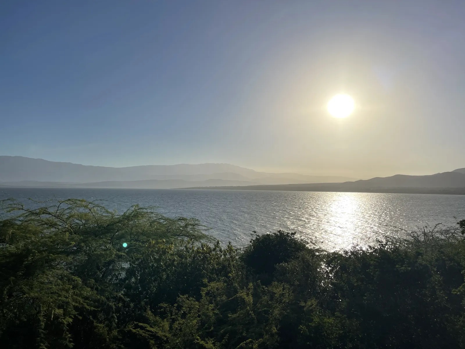 Lago Enriquillo al atardecer